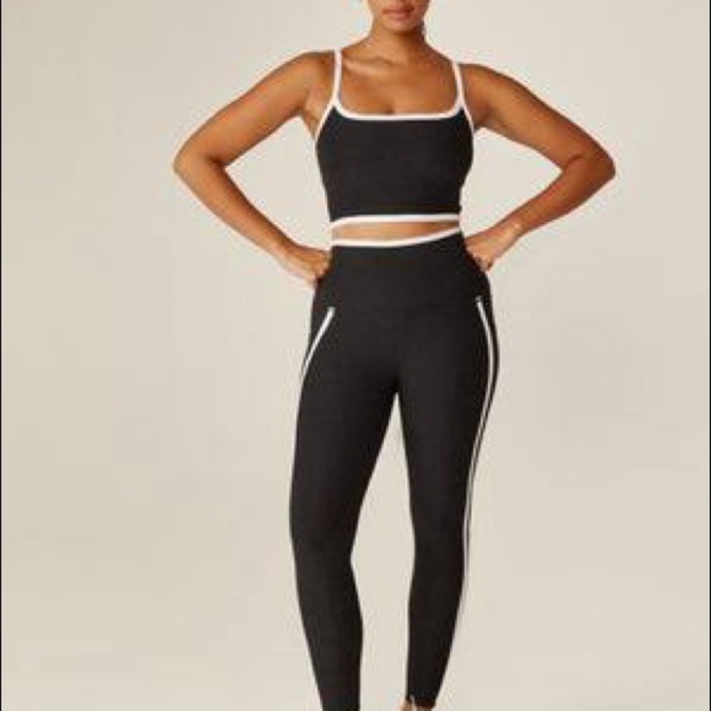 Beyond Yoga Space Dye New Moves Set: Sports Bra & High Waisted Midi Legging
